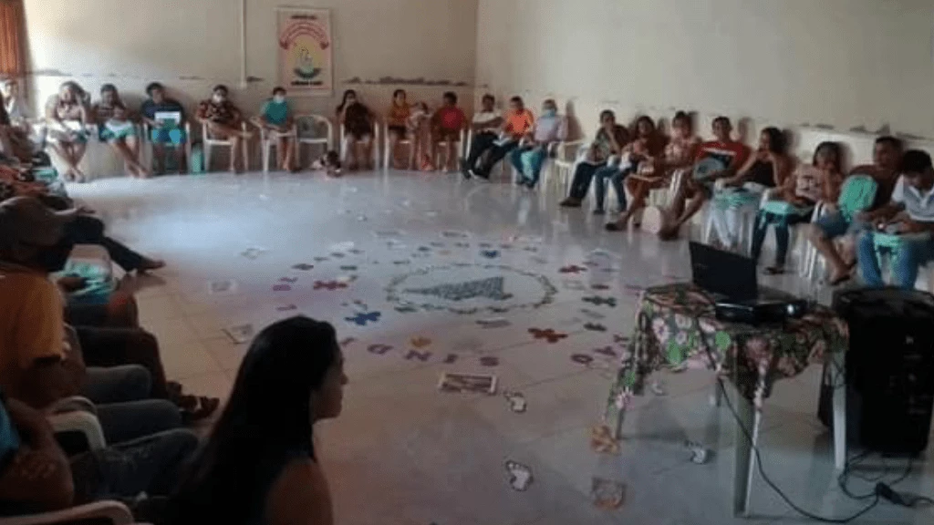 ORGANIZANDO LUTAS: DIREITOS SE CONQUISTA POR REIVIDICAÇÕES DE PESSOAS ORGANIZADAS.