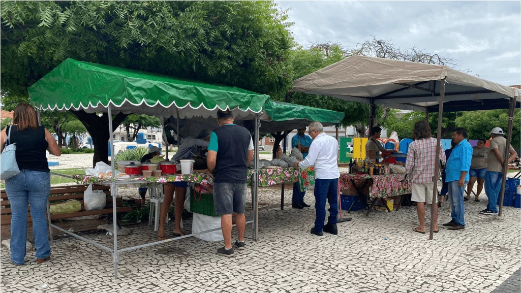 PENÚLTIMA EDIÇÃO DO MÊS DE FEVEREIRO DA FEIRA AGROECOLÓGICA DE QUIXADÁ.